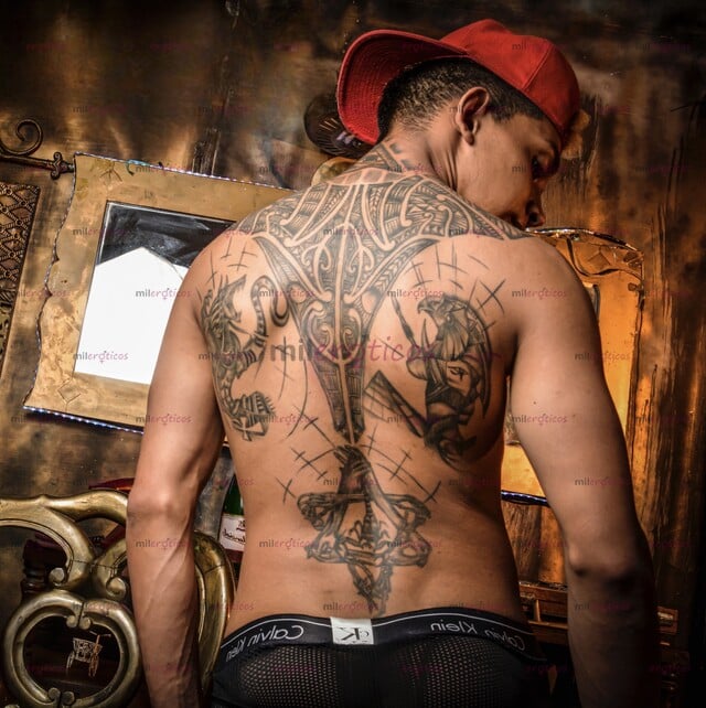 FOTOS DE D SEXY BOY. EN LA CIUDAD FULL LECHERO AMANTE AL SEXO DE VISITA EN LA CIUDAD.