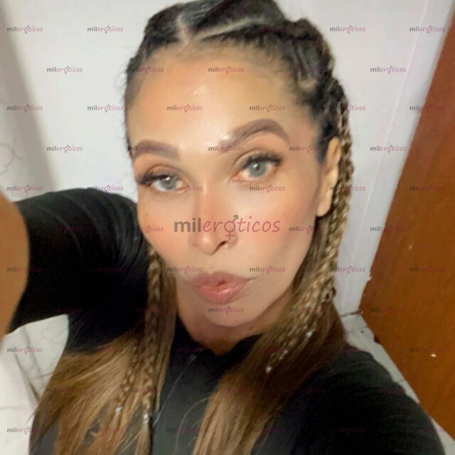 FOTOS DE ANDREA LÓPEZ, MASAJISTA PROFESIONAL A SU SERVICIO !