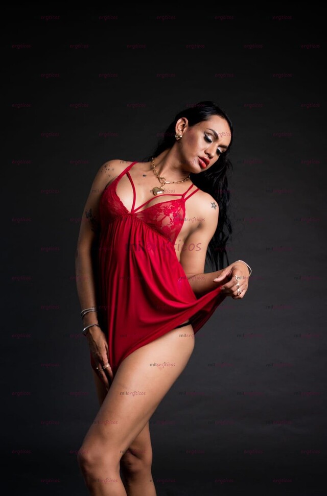 FOTOS DE LA CHICA FIT MÁS COMPLACIENTE VERGUDA 19 CM CON LECHE PASIVA P TARJETA