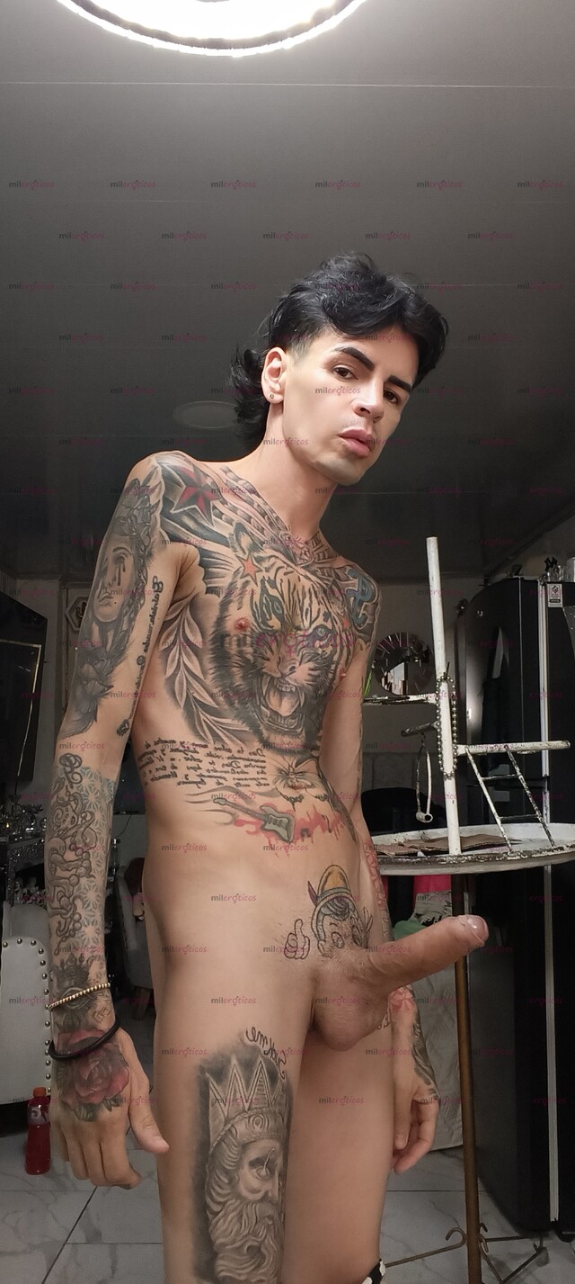 FOTOS DE FLACO VERGON BLANCO TATUADO ACTIVO MORBOSO