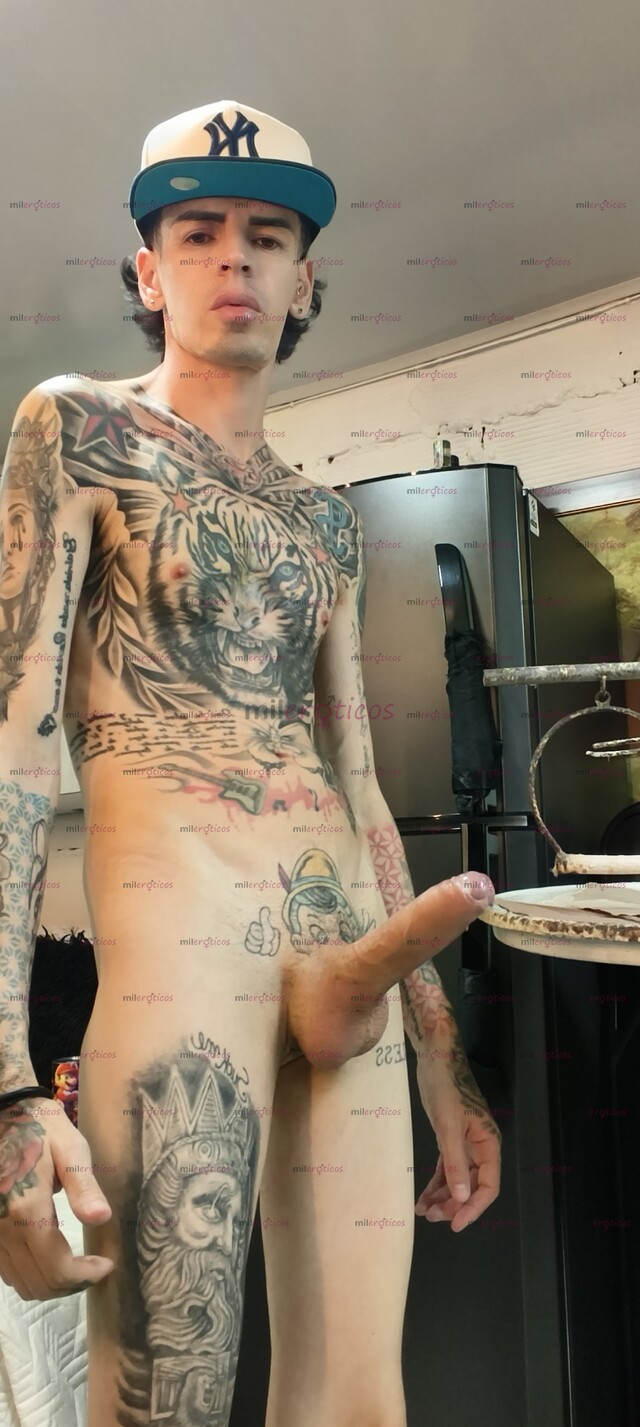 FOTOS DE FLACO VERGON BLANCO TATUADO ACTIVO MORBOSO