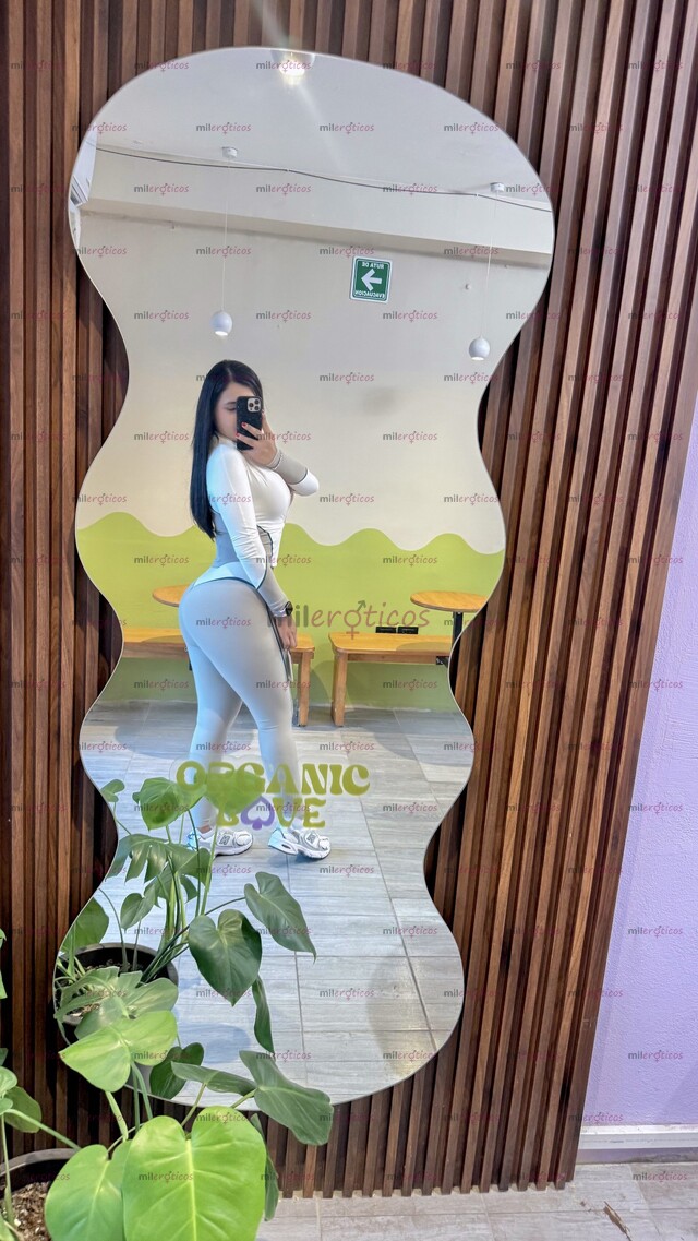 FOTOS DE HERMOSA Y MUY FEMENINA, NO TE QUEDES CON LAS GANAS DE CONOCERME