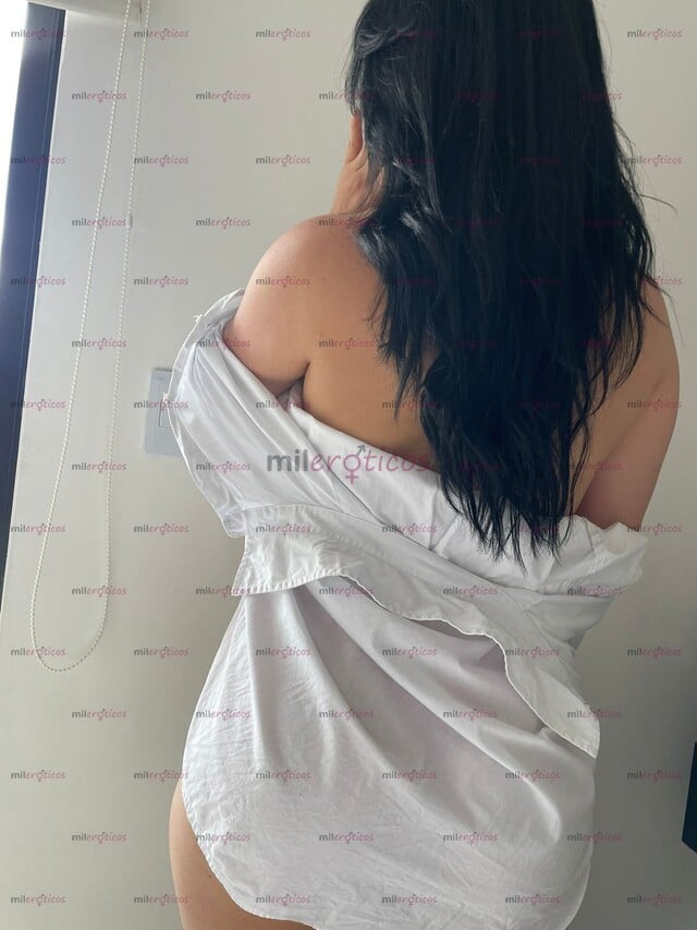 FOTOS DE HOLA ME LLAMO EMMA, SOY UNA PAISA EN BOGOTÁ, AGRADABLE Y BONITA