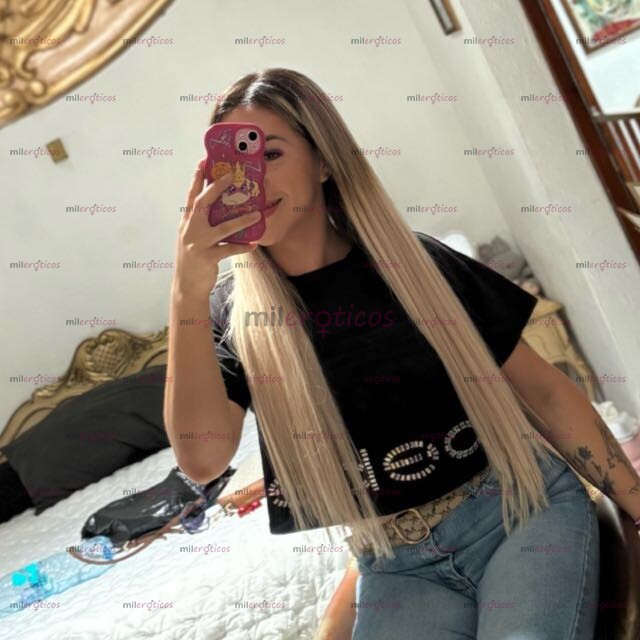 FOTOS DE HOLA SOY DANIELA UNA CHICA TRANS SÚPER COMPLACIENTE