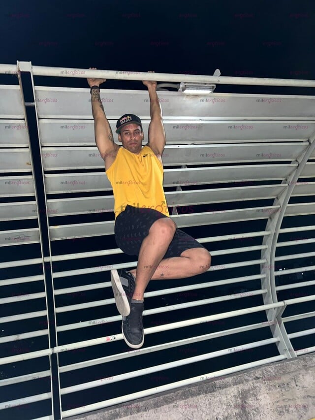FOTOS DE MACHO VERGÓN 100% ACTIVO SÚPER CALIENTE DISPUESTO A COMPLACER TUS AVENTURAS