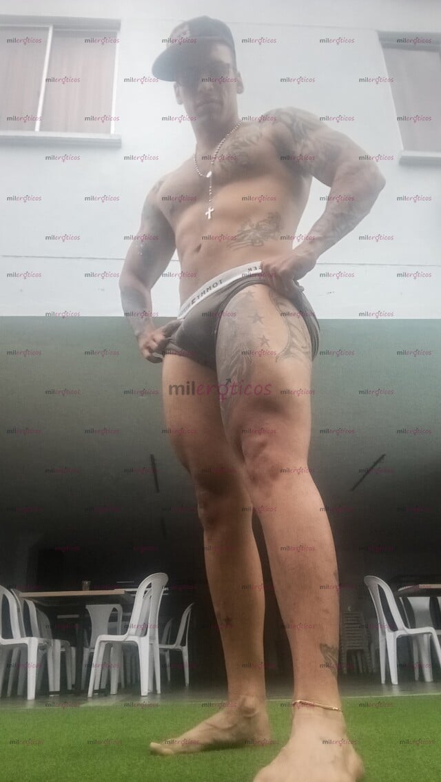 FOTOS DE MACHO VERGÓN 100% ACTIVO SÚPER CALIENTE DISPUESTO A COMPLACER TUS AVENTURAS