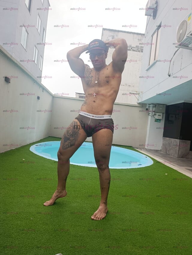 FOTOS DE MACHO VERGÓN 100% ACTIVO SÚPER CALIENTE DISPUESTO A COMPLACER TUS AVENTURAS