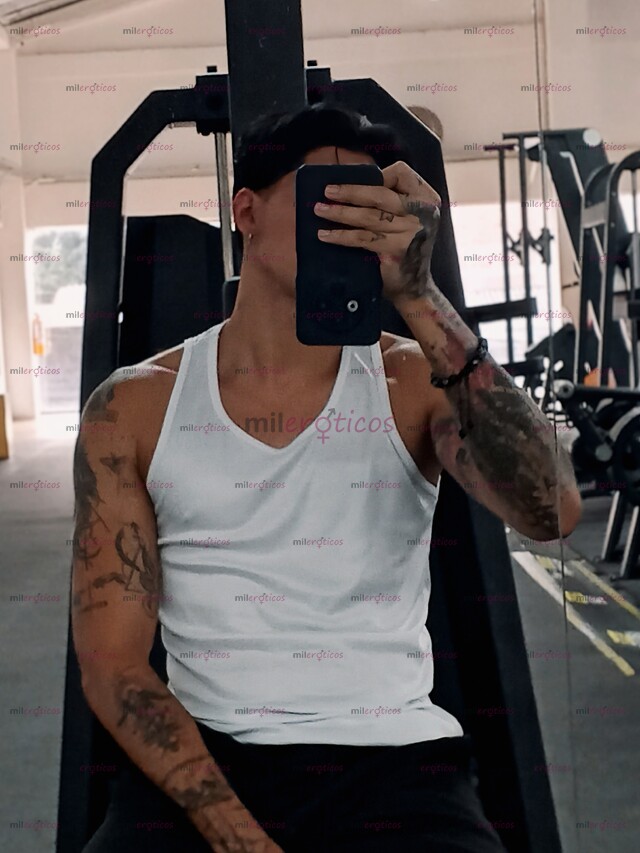 FOTOS DE CHICO DE COMPAÑÍA Y MASAJISTA ERÓTICO