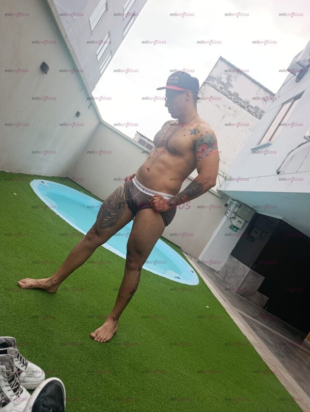 FOTOS DE MACHO VERGÓN 100% ACTIVO SÚPER CALIENTE DISPUESTO A COMPLACER TUS AVENTURAS