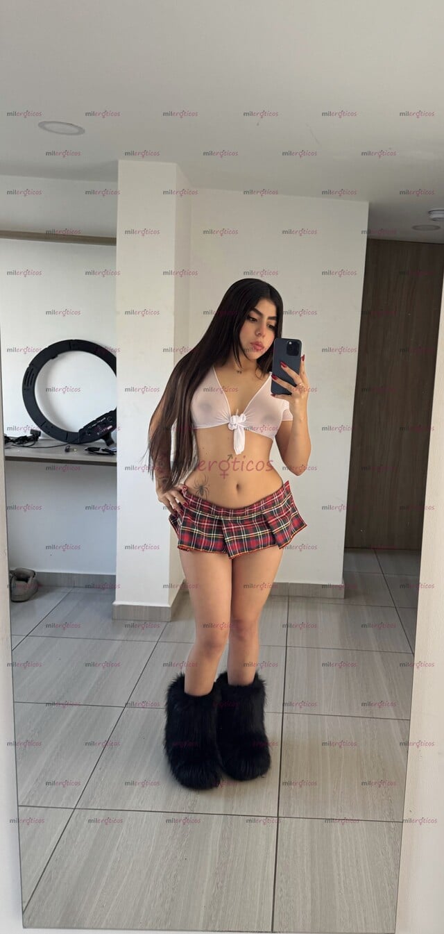 FOTOS DE RECIÉN LLEGADA MÍA FLACA ARDIENTE CON GANAS DE CONSENTIRTE DISPONIBLE