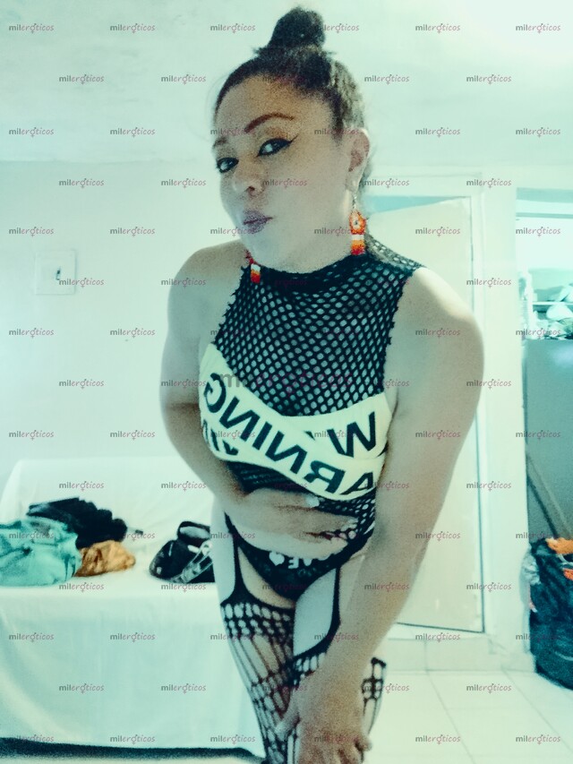 FOTOS DE OJO MADURITA KN UN RICO Y GRUESO CARAMELO