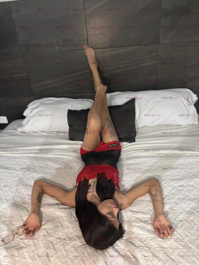 FOTOS DE HOLA PAPI ME LLAMO JENNIFER UNA FLAQUITA HERMOSA Y LISTA PARA EL AMBIENTE