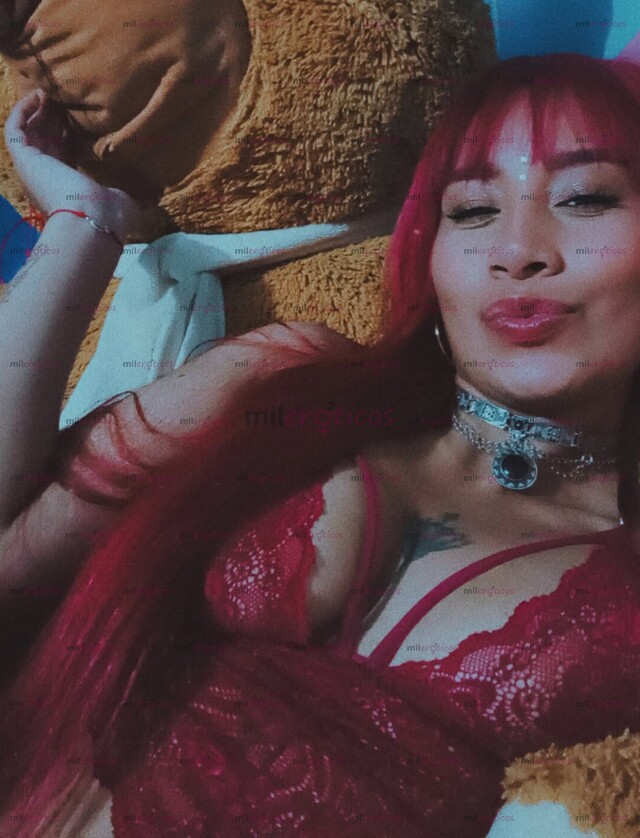 FOTOS DE LUNA ,LINDA DIABLA DE CABELLO ROJO Y LINDO CULO