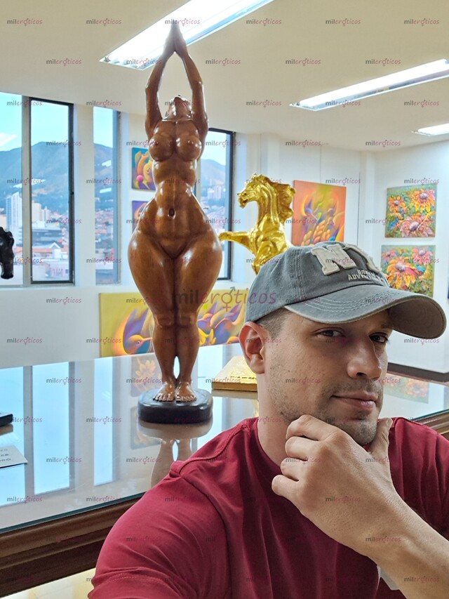 FOTOS DE CLASES DE MASAJE ERÓTICO PARA MUJERES O PAREJAS