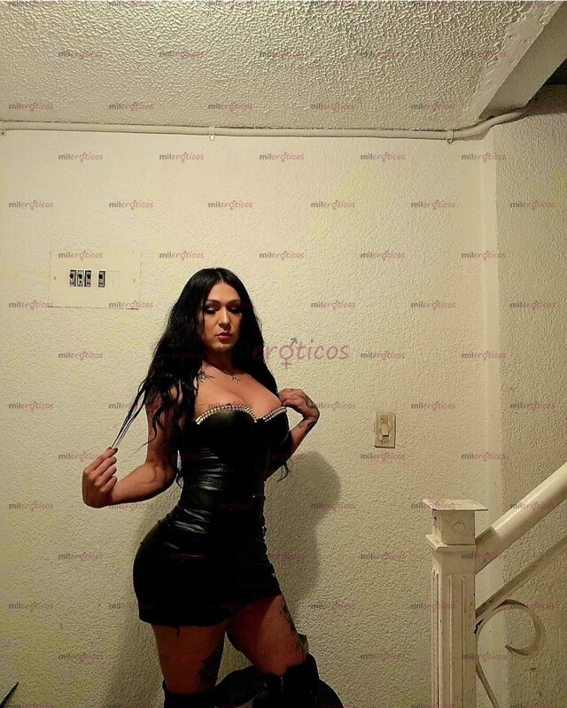 FOTOS DE VE AQUI UNA SENSUAL Y HERMOSA MUJER TRANS CON CURVAS