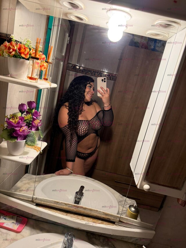 FOTOS DE MUY CALIENTE Y DELICIOSA MAMITA SÚPER SEXY, PRÁCTICO ANAL.