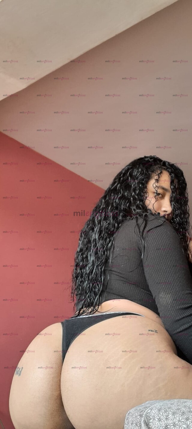 FOTOS DE MUY CALIENTE Y DELICIOSA MAMITA SÚPER SEXY, PRÁCTICO ANAL.