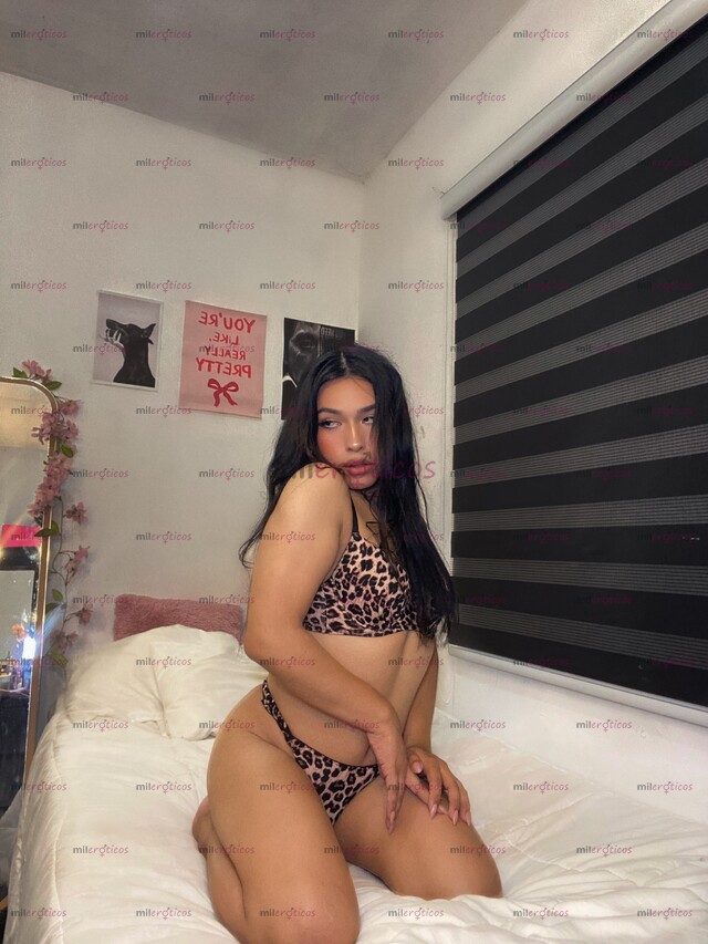 FOTOS DE CHICA HOT, CON MUCHAS GANAS DE LECHE VEN A ROMPERME EL CULO PAPI, ME GUSTA QUEME