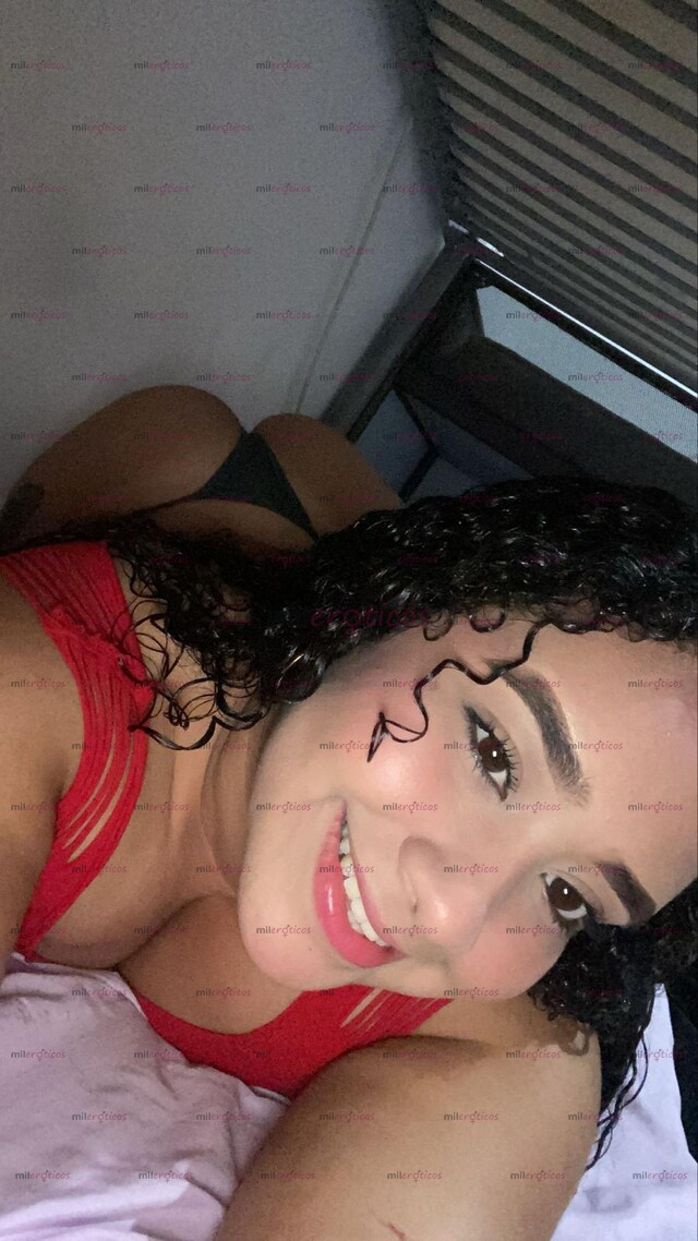 FOTOS DE JOVENCITA 23 AÑOS, MUY TIERNA, DULCE Y CALIENTE.