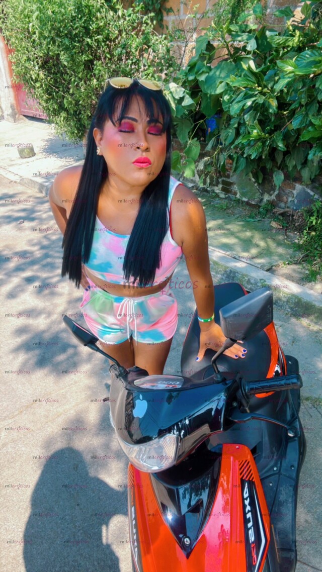 FOTOS DE HERMOSA COMPLACIENTE LISTA PARA PASARLA DELICIOSO