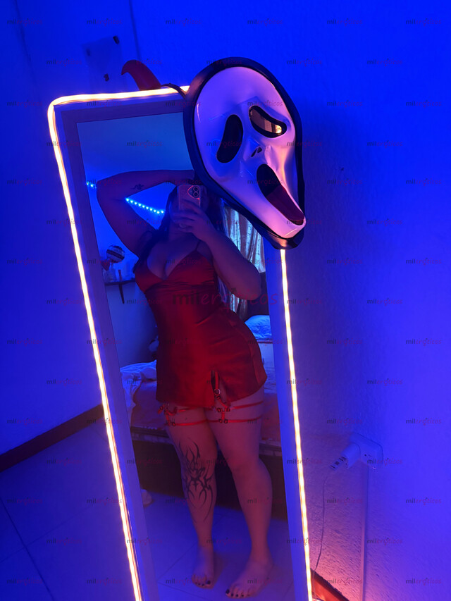 FOTOS DE ORAL AL NATURAL ENSALIVADO CON GARGANTA PROFUNDA, SQUIRT Y TRIPLATO ANAL