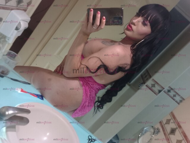 FOTOS DE A CHORROS TRANS INTERACTIVA DEPRAVADA Y MUY CALIENTE