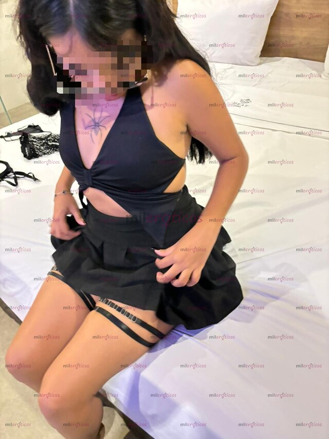 FOTOS DE ESTUDIANTE NUEVA EN LA PÁGINA, HACE DE TODO Y RICO