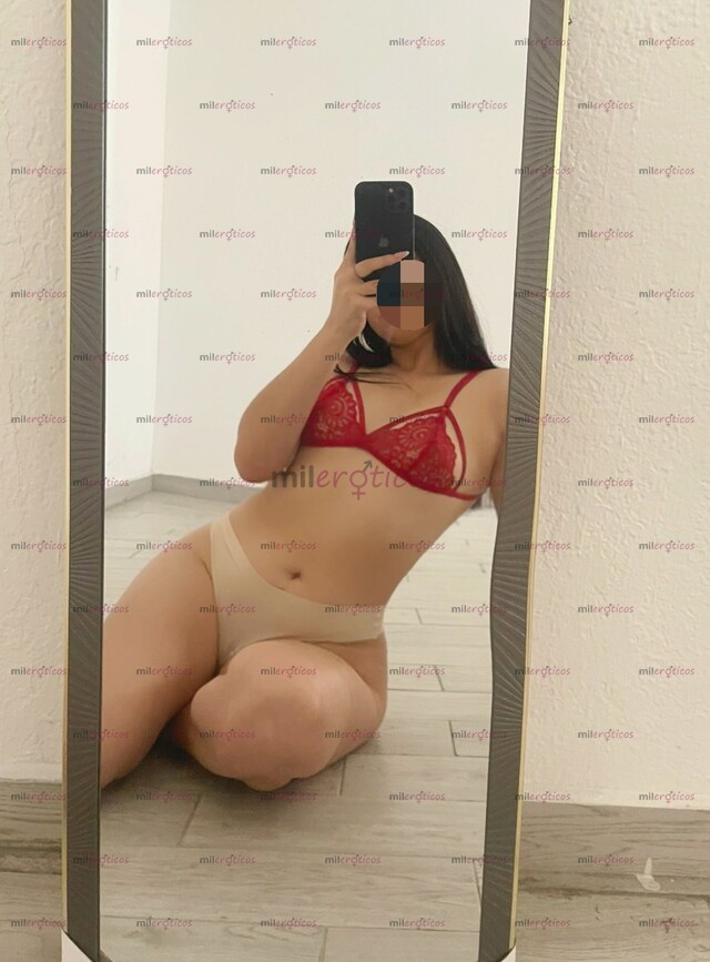 FOTOS DE PELINEGRA NALGONA! HERMOSA DE CARA Y CUERPO. MI LUGAR O MOTEL