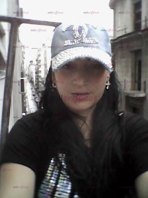 FOTOS DE RICA DELICIOSA MONA CON GANAS DE MUCHO SEXO