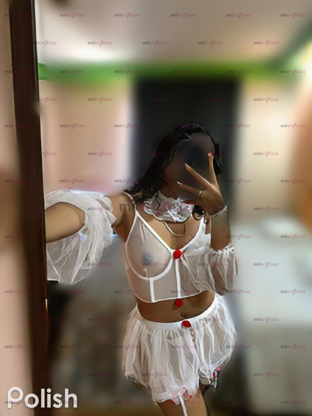 FOTOS DE TORI LA PAYASITA QUE TE HARÁ FLOTAR DE DESEO