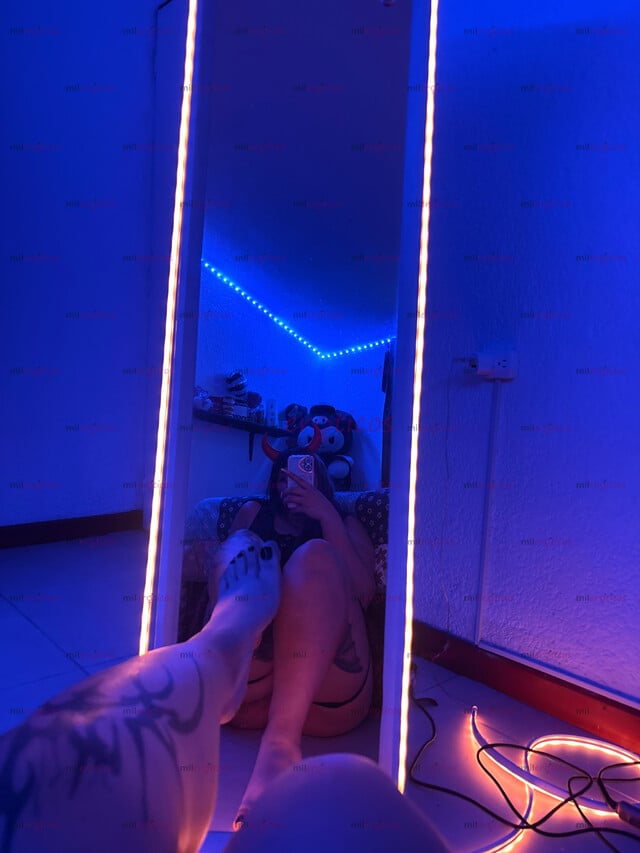 FOTOS DE LA REINA DEL TRIPLATO, ORAL ENSALIVADO, GARGANTA PROFUNDA Y EL ANAL,