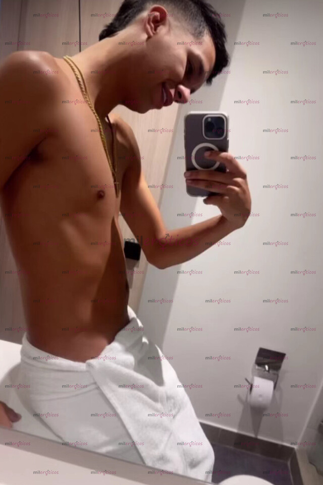 FOTOS DE COLOMBIANO DE 20 AÑOS MUY CALIENTE DISPONIBLE 3317868003