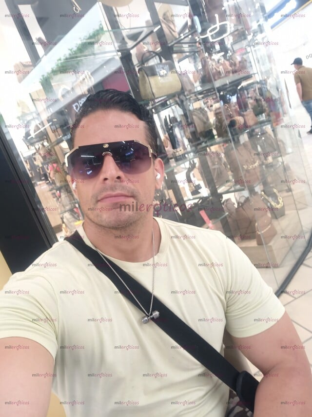 FOTOS DE SOY MASAJISTA PROFESIONAL MI NOMBRE ES OSCAR SALAZAR