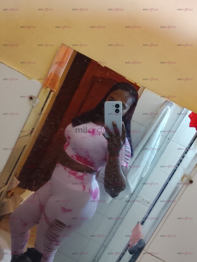 FOTOS DE DE PASO EN TU CIUDAD MORENA COMPLACIENTE Y ARRECHA