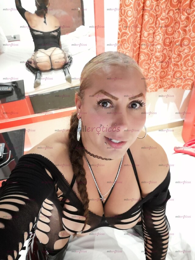 FOTOS DE KENYA RENDÓN.......................................TU MUÑEQUITA PUTONA..