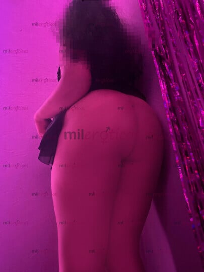 FOTOS DE DELI5IA XL CHAPARRITA, SENOS GRANDES Y FEMENINA