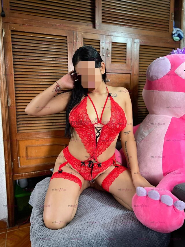 FOTOS DE BRENDA JOVENCITA Y COMPLACIENTE SENSUAL RICOS SENOS