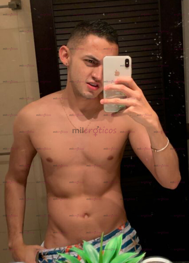 FOTOS DE JOVEN COLOMBIANO DISPONIBLE!!!!! COLOMBIAN GUY AVAILABLE
