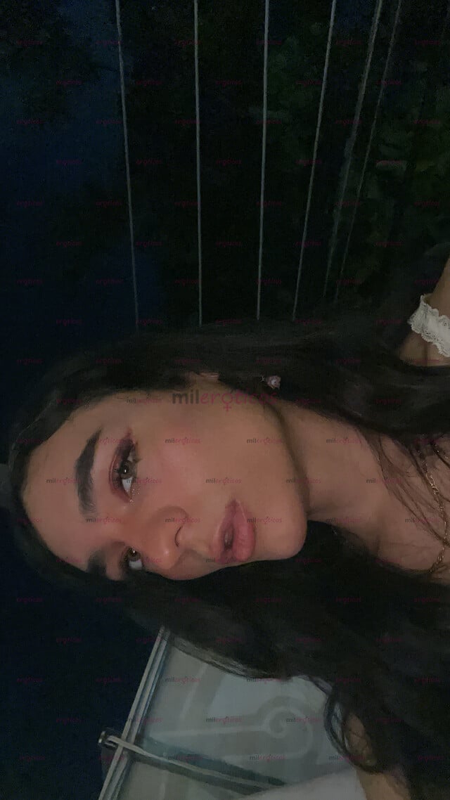 FOTOS DE SOLO POR HOY $$ 21 AÑOS,NIÑA BIEN ,COMPLACIENTE ACTIVA Y PASIVA, ALTA, DELGAD