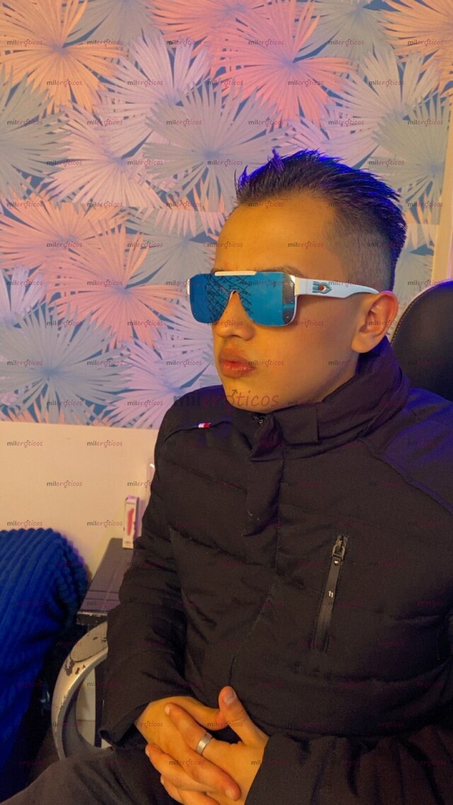 FOTOS DE NICOLÁS;JOVEN DOTADO Y ARRECHO LLEGÓ PARA COMPLACERTE