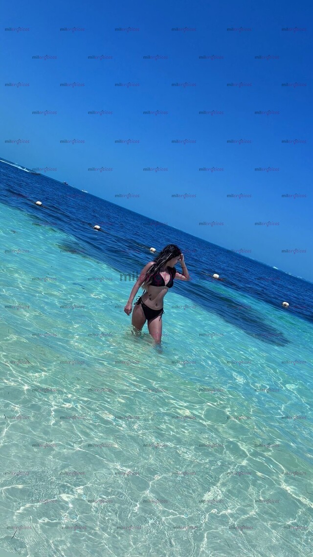 FOTOS DE CHICA DE PRIMER NIVEL, ESTRECHITA Y MUY COMPLACIENTE TAPATÍA