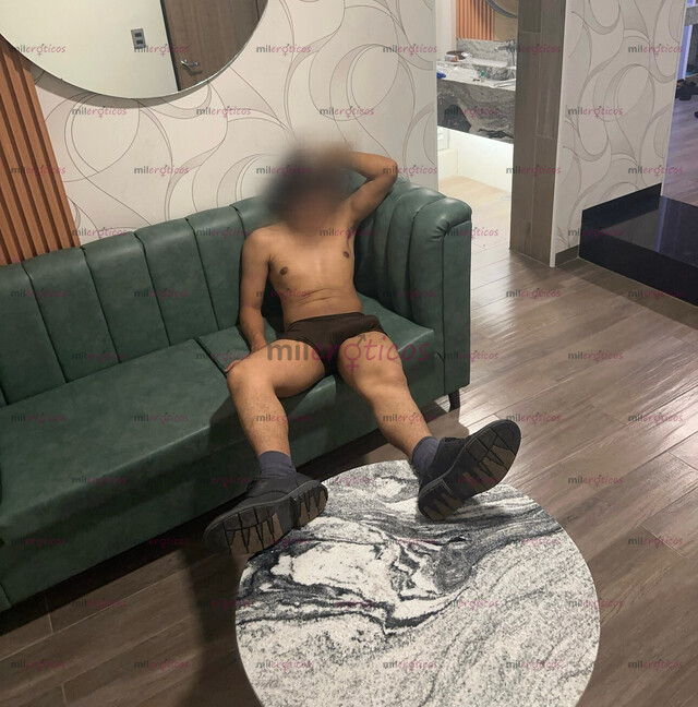 FOTOS DE ALTO 1.90 Y DOTACIÓN 20 CM LLENA DE COLAGENO