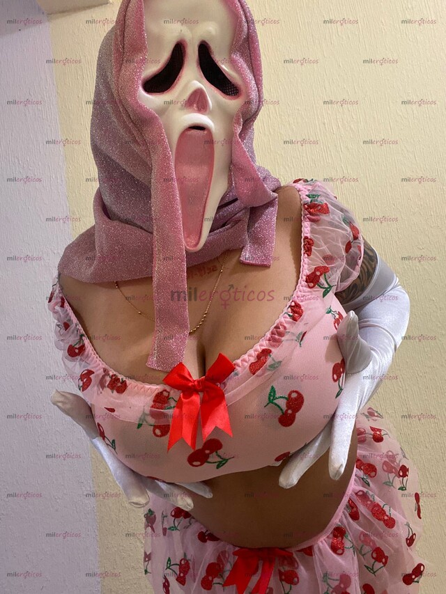 FOTOS DE SOY UNA DIOSA EN LA CAMA DISFRUTA DE UN RICO ENCUENTRO