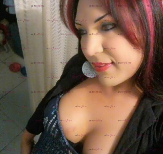 FOTOS DE SOLO TUYA DESEO TODO DE TI LA MÁS PERRITA DE TODAS