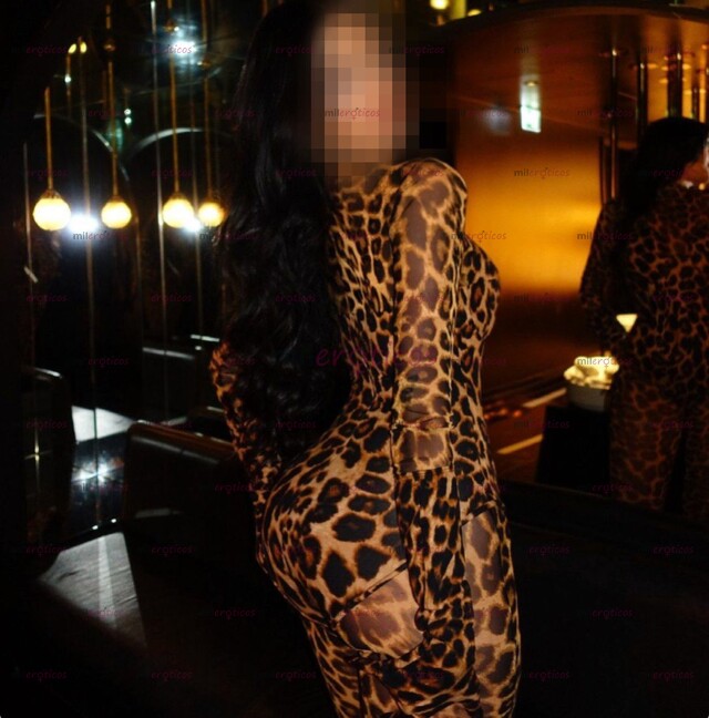 FOTOS DE SEXY GATITA DISPUESTA A COMPLACERTE, NO TE QUEDES CON LAS GANAS DE PROBARME