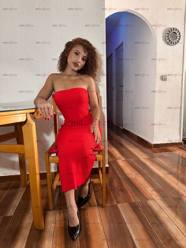 FOTOS DE SOY MAKA UNA MORENA SEXY Y CALIENTE PARA TUS DESEOS