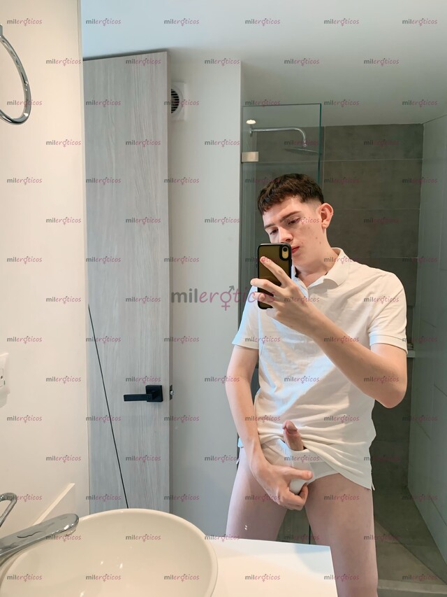 FOTOS DE CAMILO, JOVEN VERSÁTIL DISPONIBLE CON SITIO 24 7