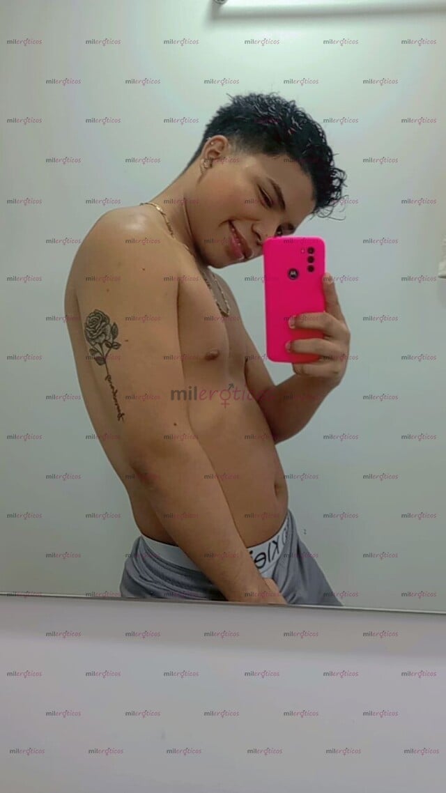 FOTOS DE PASIVO SUMISO DISPUESTO A SATISFACER TUS DESEOS Y FETICHES