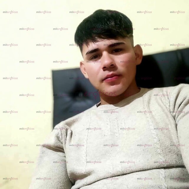 FOTOS DE ME PRESENTO MI NOMBRE ES GIO 25 AÑITOS UBICADO EN CHAPINERO TAMBIÉN BOY A TU CA