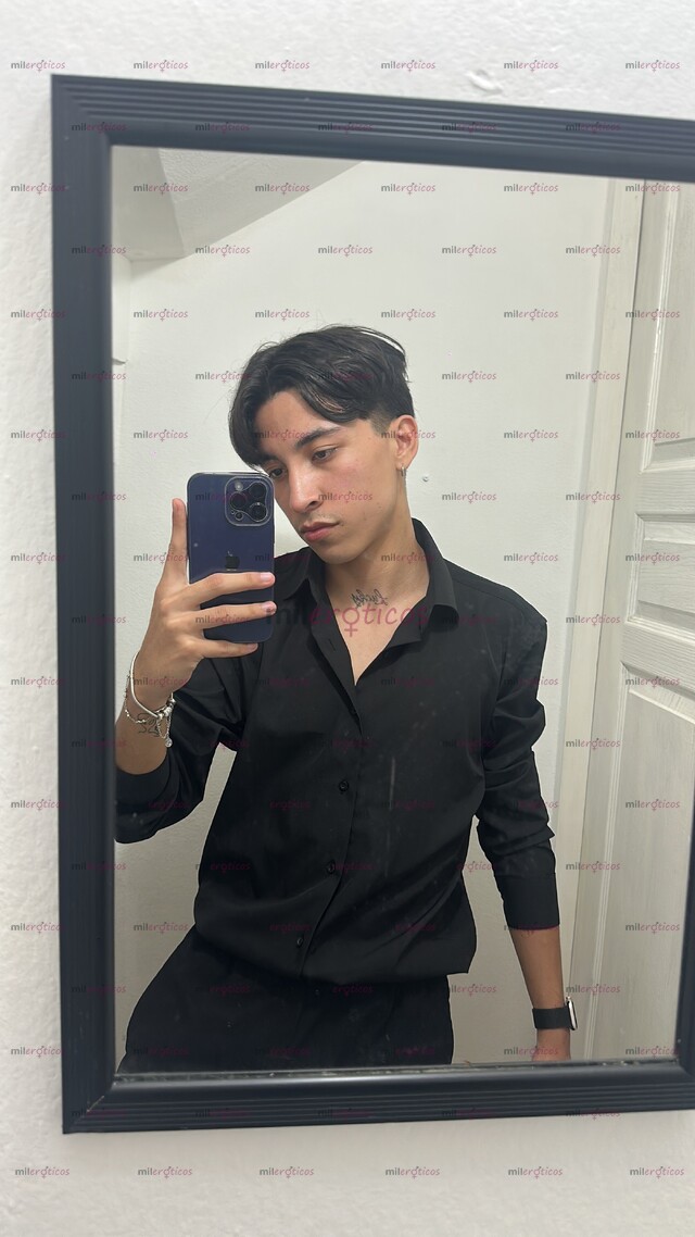 FOTOS DE JOVENCITO FLAQUITO ALTO ATRACTIVO SUPER CACHONDO Y COMPLACIENTE